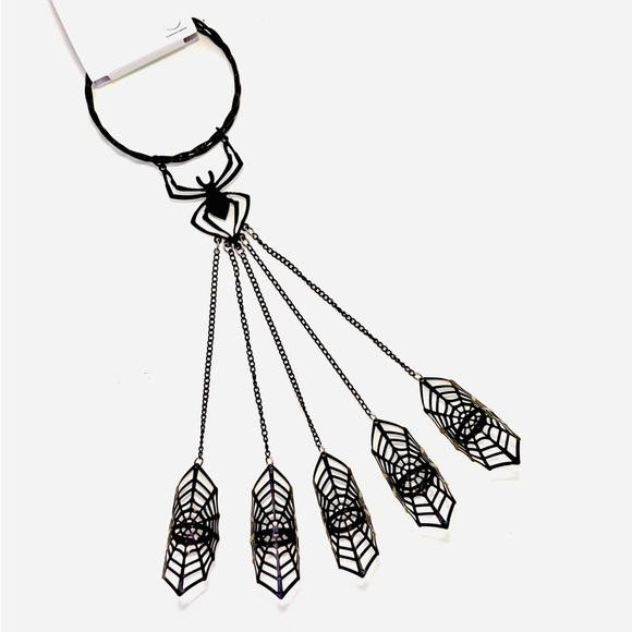 Gothic Spider 🕷️ Web Finger Ring Bracelet Hand Halloween 🎃 NWT - Picture 1 of 1